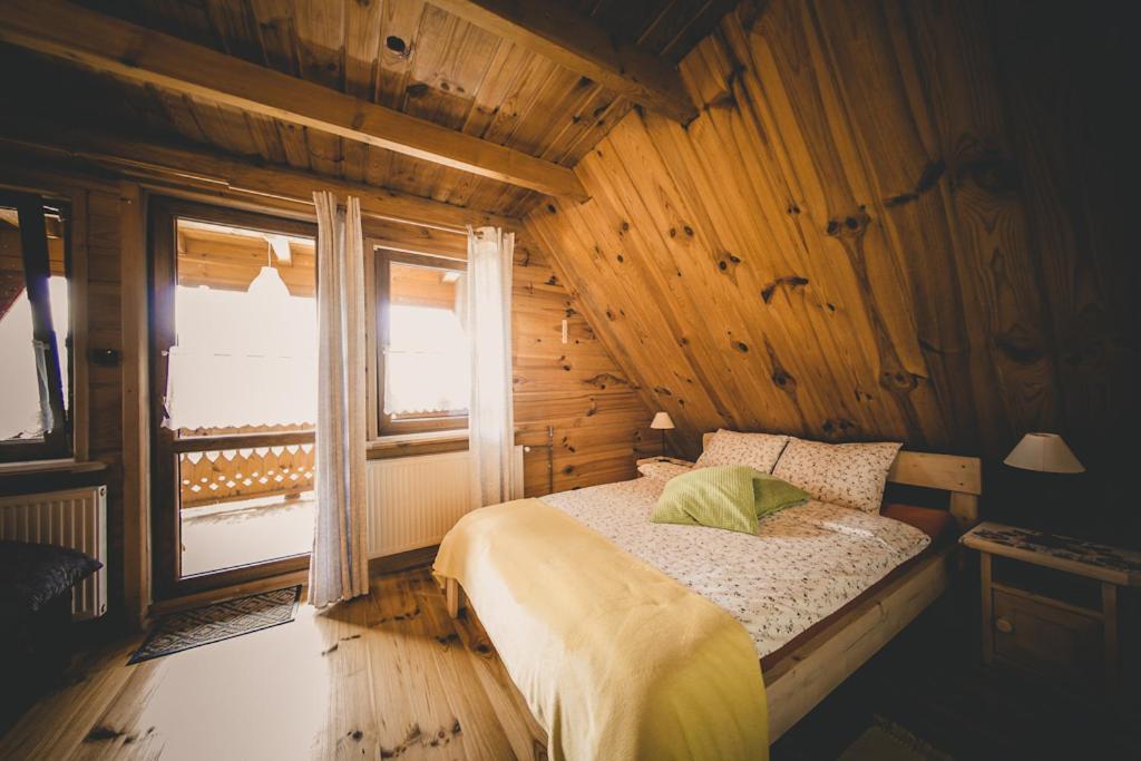 Mietowy Aniol Villa Ustrzyki Dolne Luaran gambar