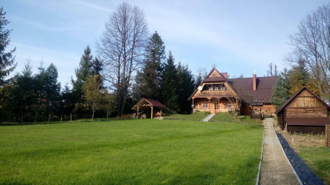Mietowy Aniol Villa Ustrzyki Dolne Luaran gambar