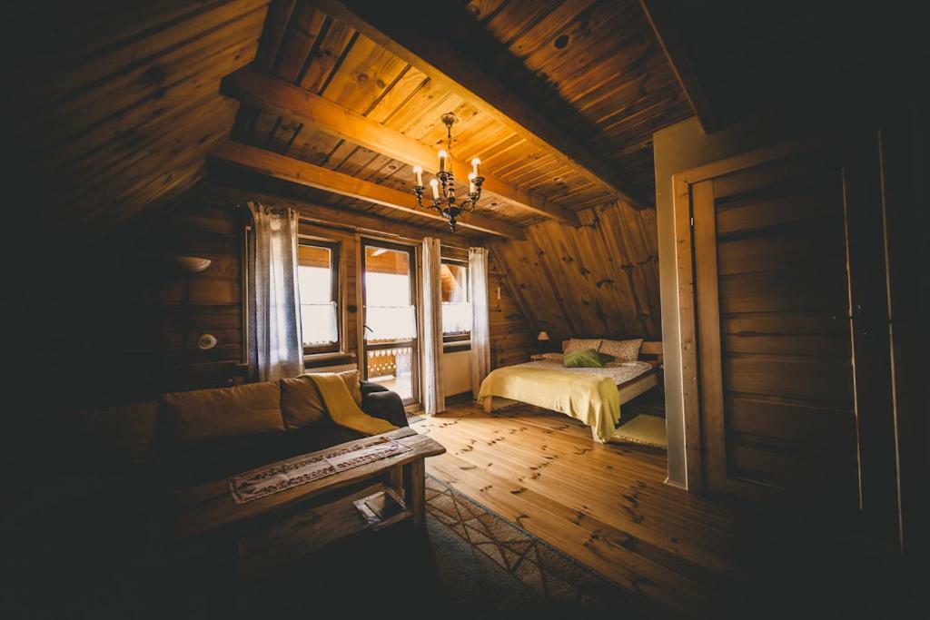 Mietowy Aniol Villa Ustrzyki Dolne Luaran gambar