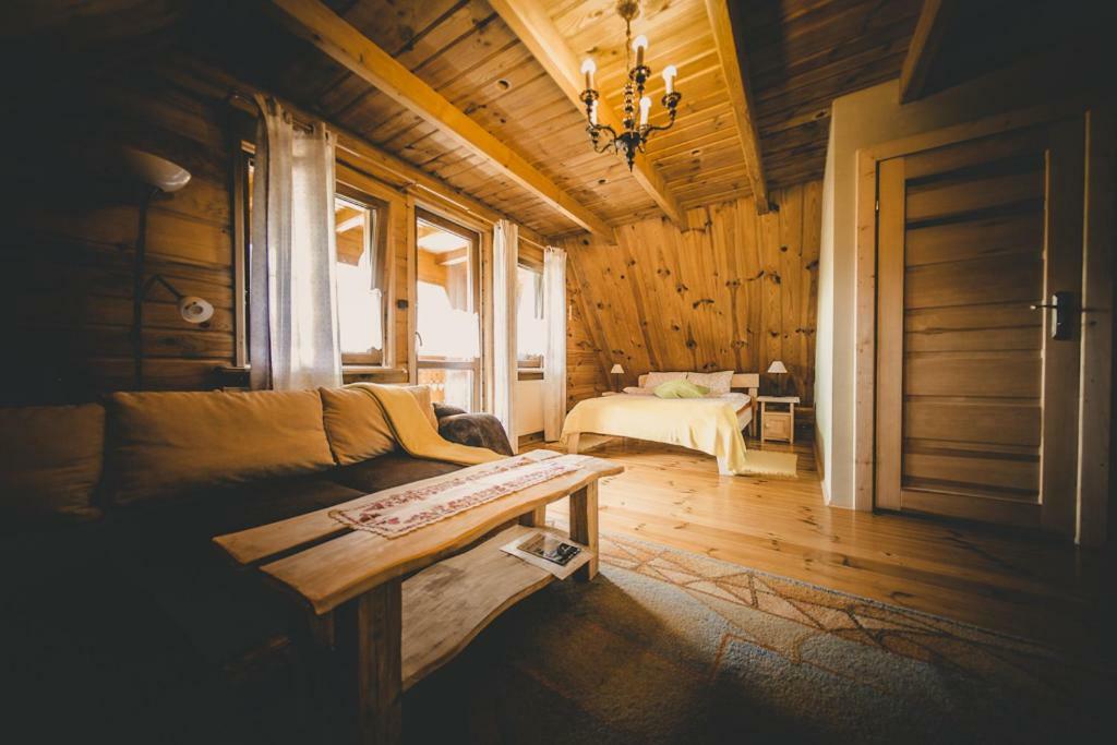 Mietowy Aniol Villa Ustrzyki Dolne Luaran gambar